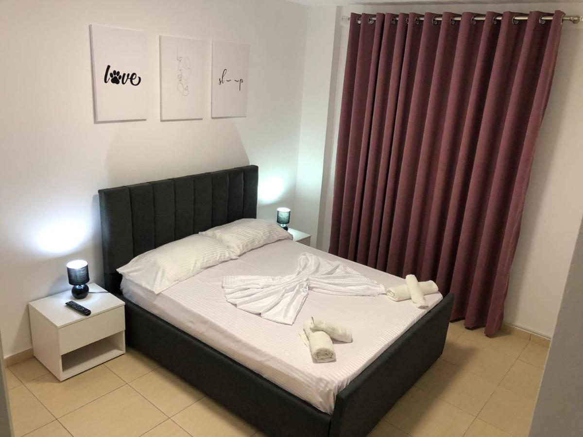 Sea La Vie- Apartment Саранде Екстериор снимка
